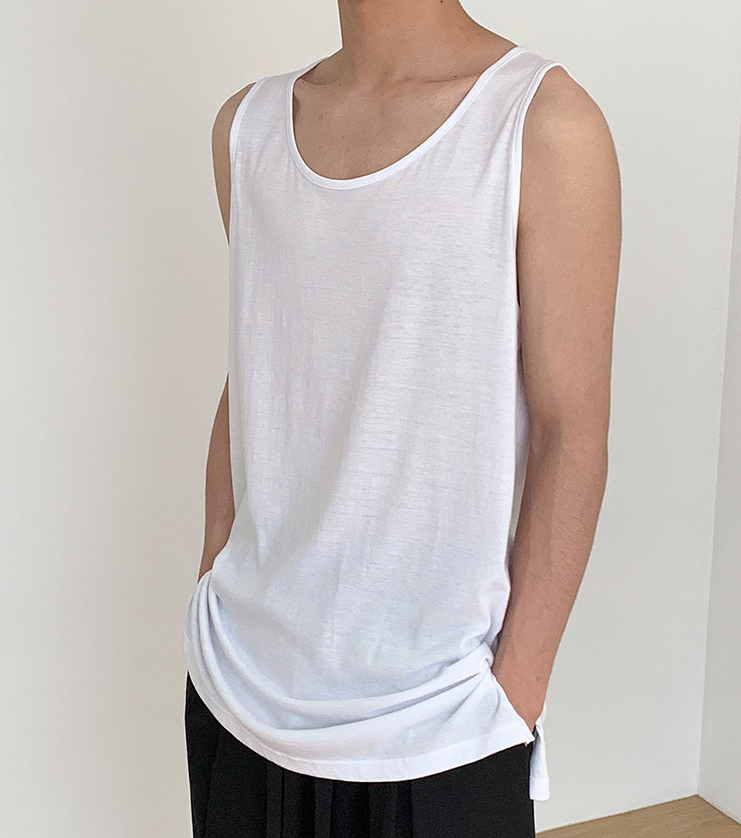 RT No. 1774 WHITE SLEEVELESS SHIRT