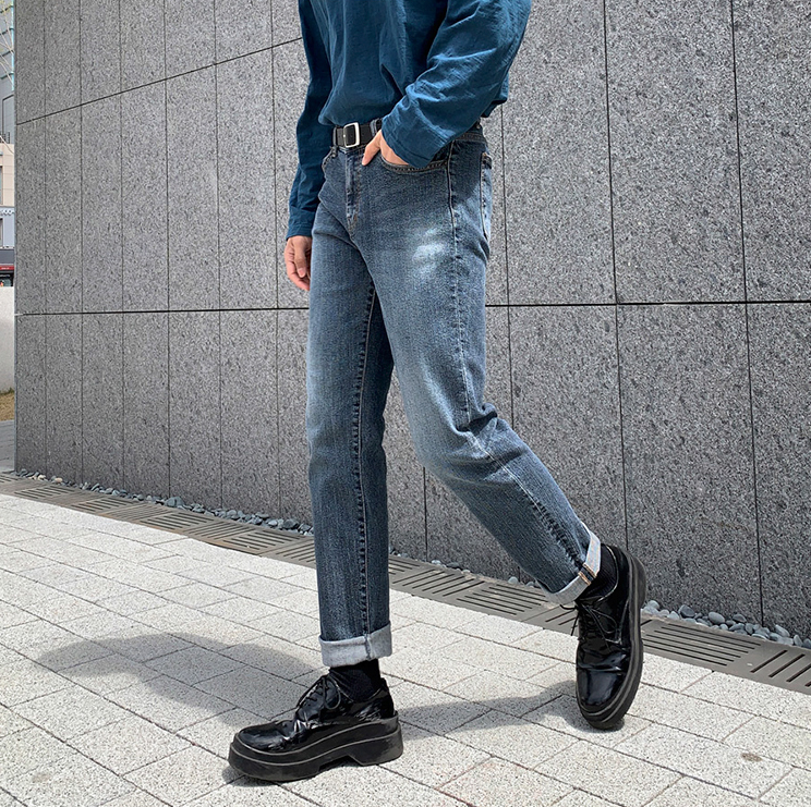 RT No. 2556 DARK WASHED DENIM JEANS