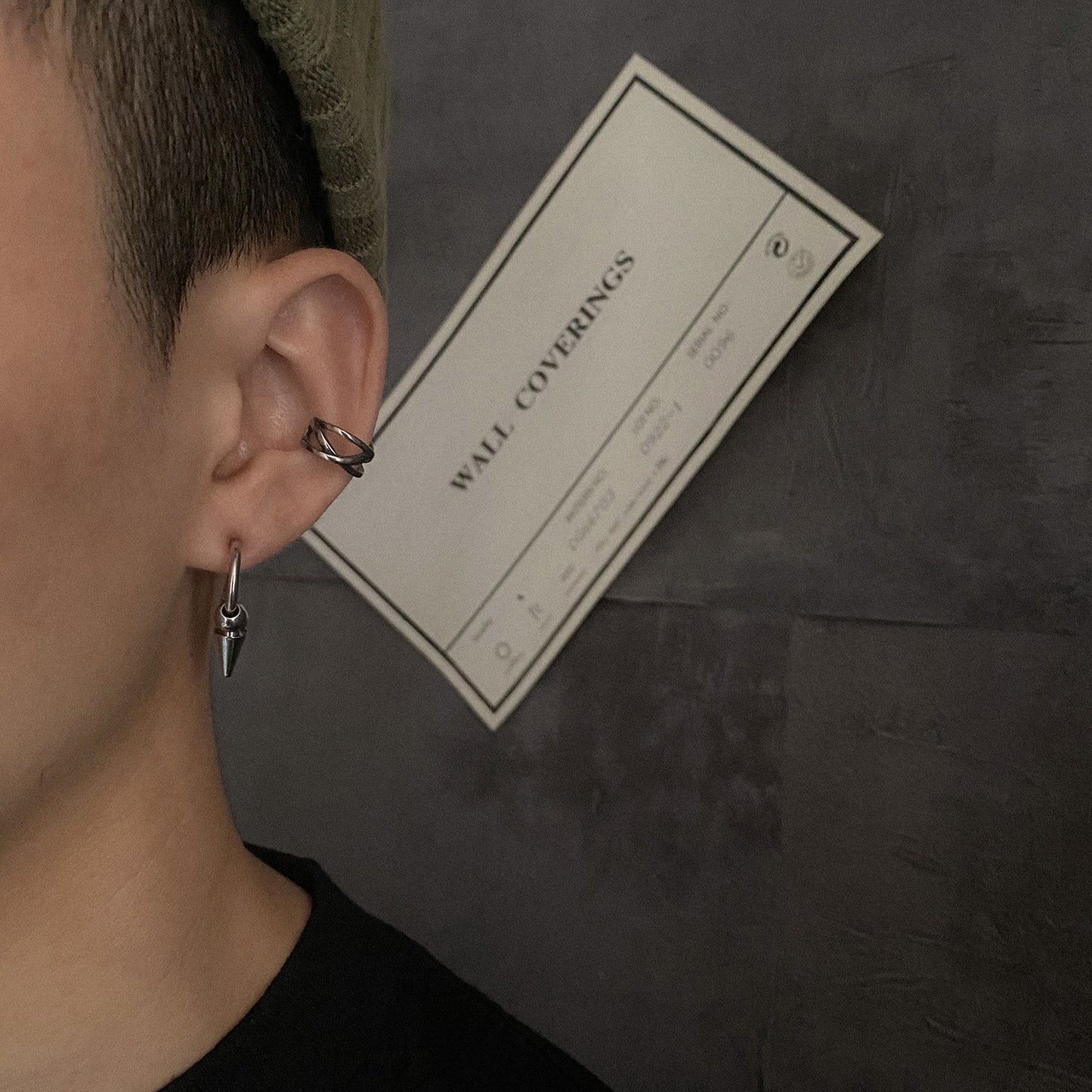 SHAPED EARRING & EAR CLIP