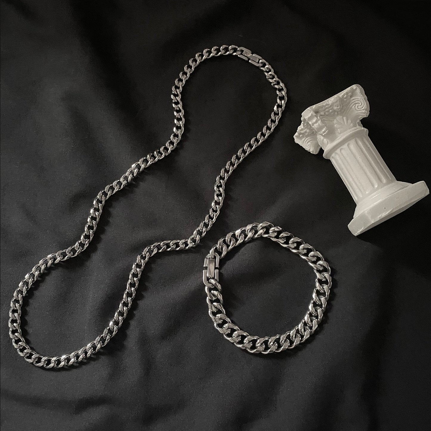 ESSENTIAL CUBAN CHAIN BRACELET